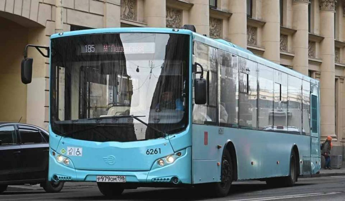 Петербург закупит почти 300 новых автобусов