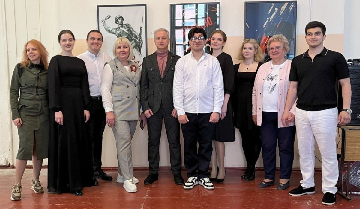 В Саратове открыли выставку «РОСИЗО» к юбилею Победы в ВОВ