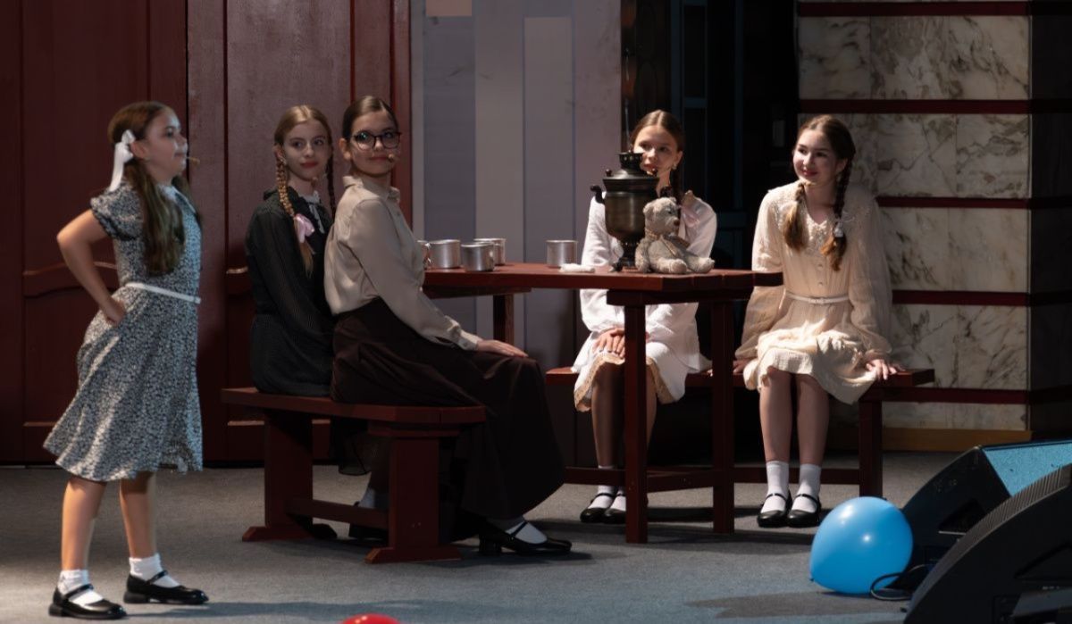 Юные артисты представили спектакль о детях войны в Музее Победы