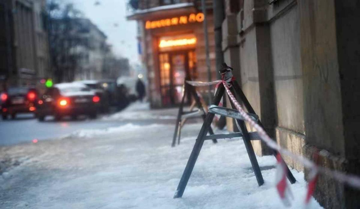 Петербург закупит свыше 160 тонн соли для зимнего сезона