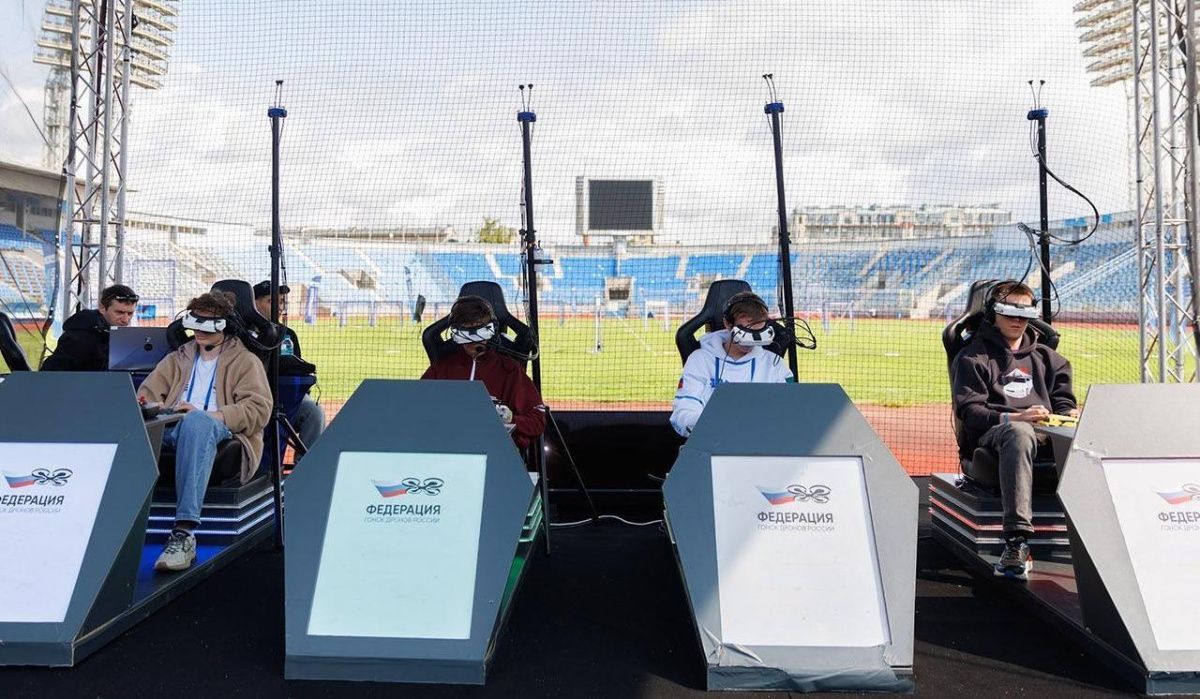 Москва впервые примет Кубок Мэра по зрелищным гонкам дронов