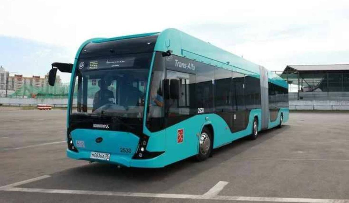 Смольный закупает крупную партию электробусов для Петербурга