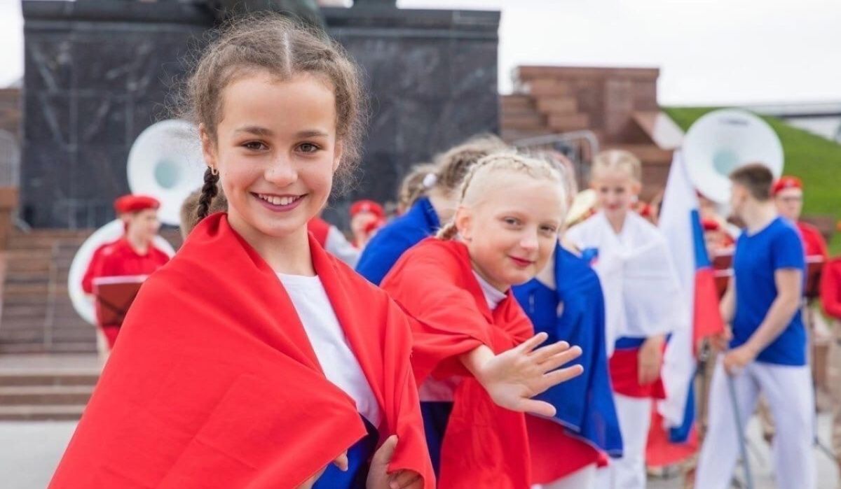 Музей Победы запускает онлайн-флешмоб ко Дню государственного флага России