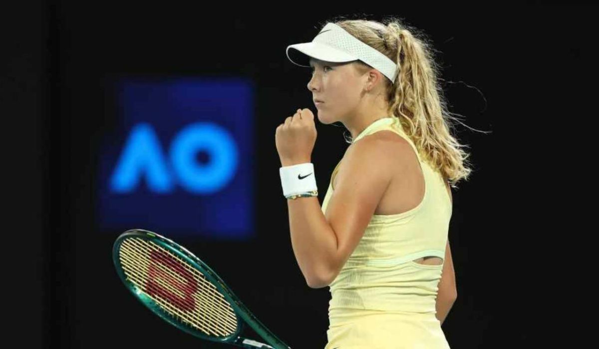 Мирра Андреева расплакалась после конфликтной ситуации с судьей на турнире