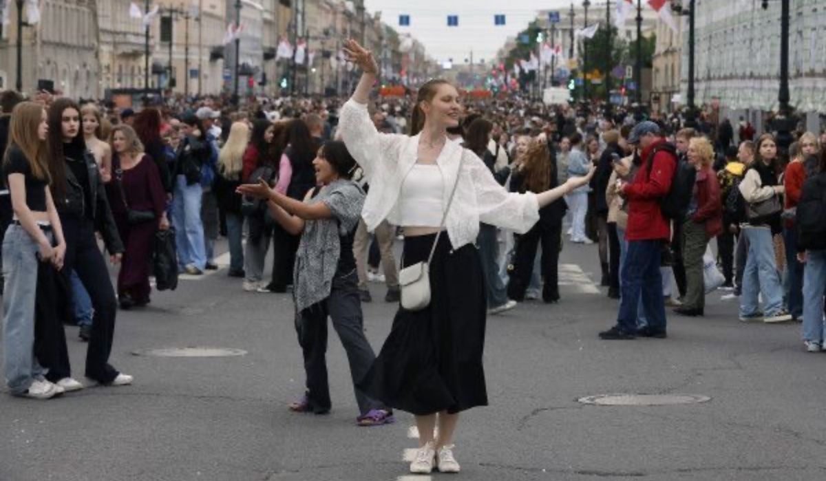 Праздник выпускников &quot;Алые паруса&quot; стал знаковым событием в медийной сфере