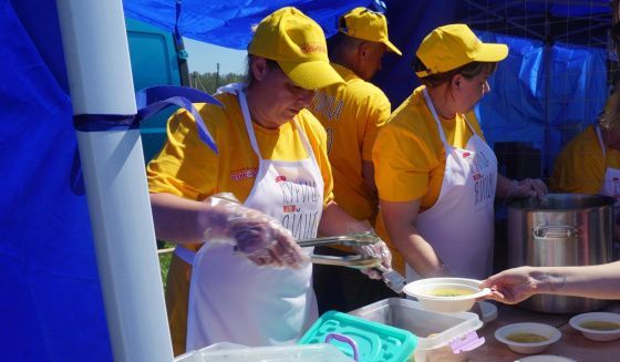 Три центнера супа приготовила "Птицефабрика Чайковская" на масштабном фестивале Прикамья