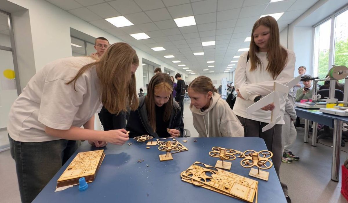 В Красноярске профориентационный фестиваль беспилотников собрал более 1000 участников