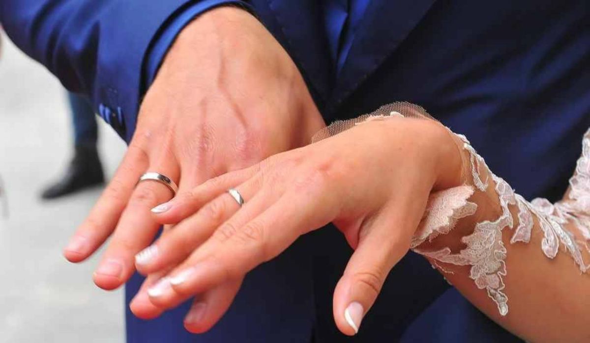 Пермский ЗАГС рекомендует даты для свадеб по лунному календарю