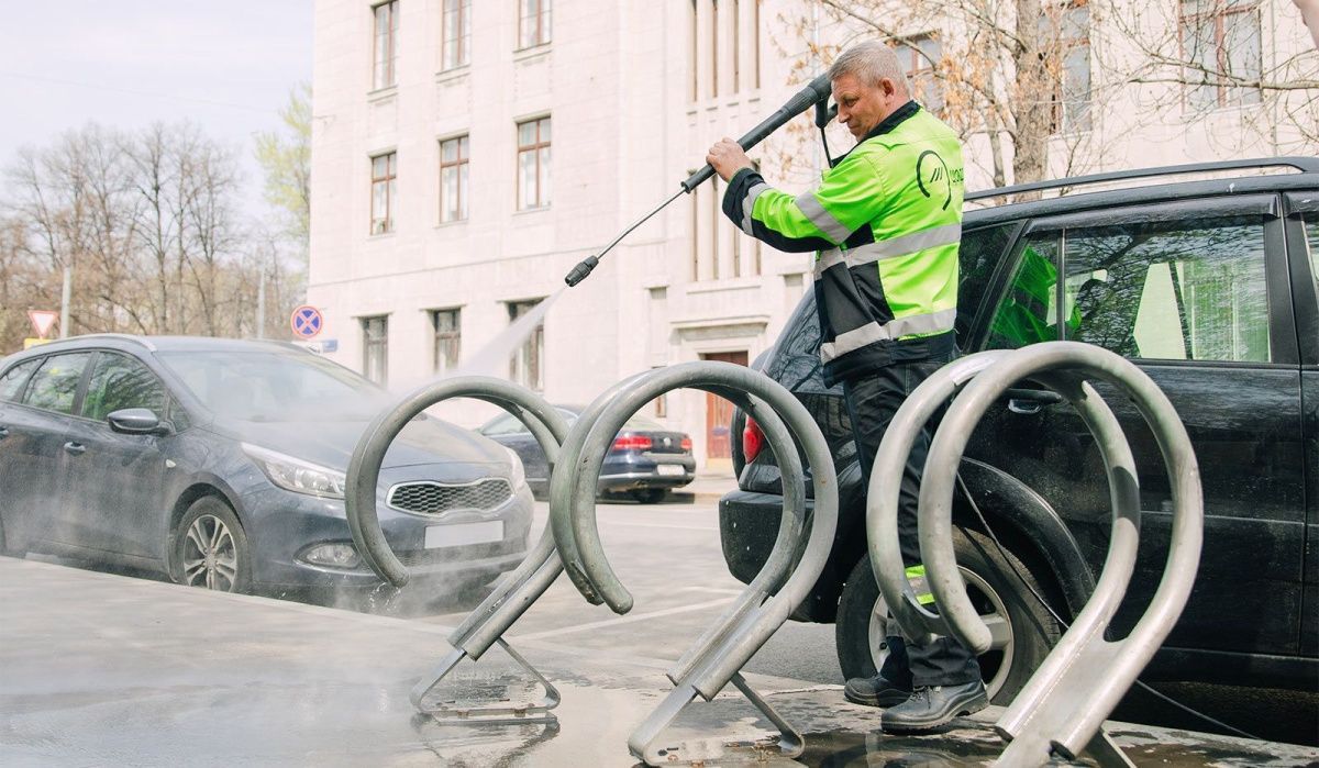 Собянин: К лету в Москве подготовят около миллиона дорожных объектов