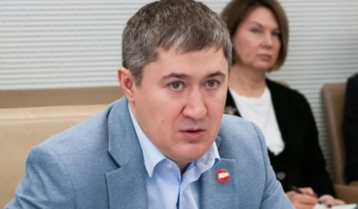 Губернатор Пермского края вступил в политическую партию