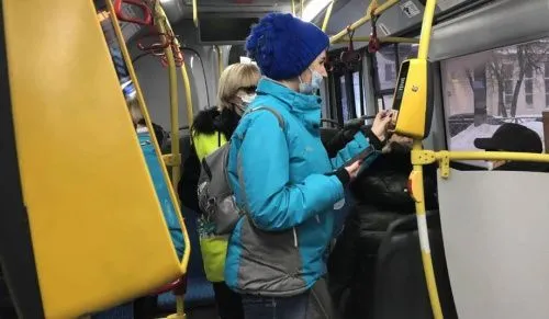Автобусные маршруты Перми переходят на бескондукторную систему оплаты проезда